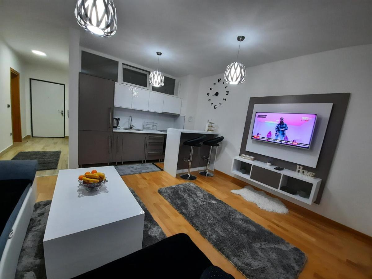 Apartman Bulevar Sarajevo - Free Parking Saraievo Exterior foto