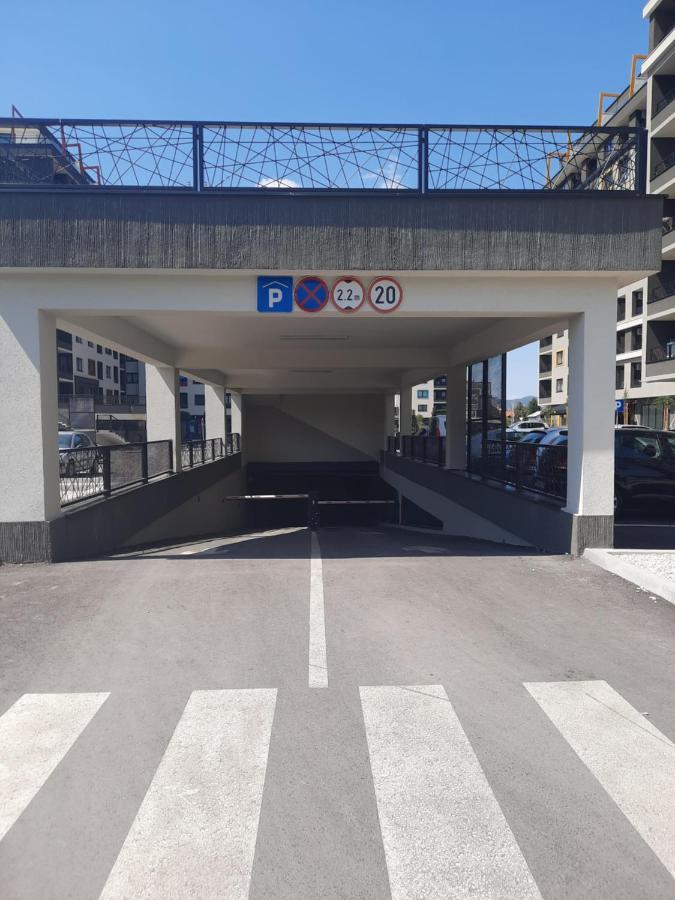Apartman Bulevar Sarajevo - Free Parking Saraievo Exterior foto