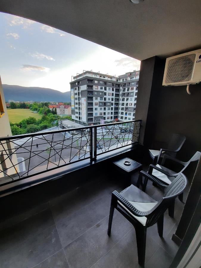 Apartman Bulevar Sarajevo - Free Parking Saraievo Exterior foto