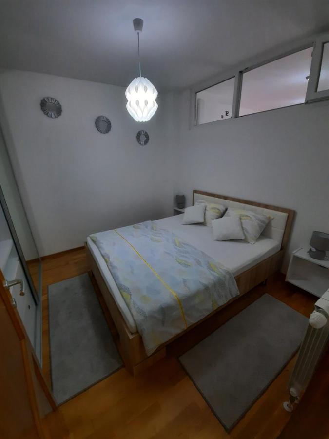 Apartman Bulevar Sarajevo - Free Parking Saraievo Exterior foto