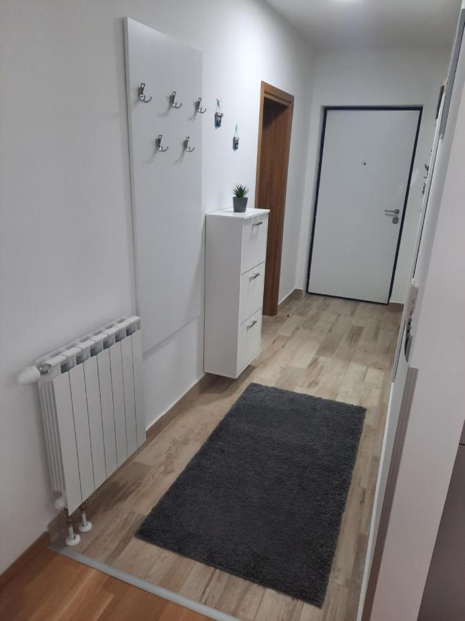 Apartman Bulevar Sarajevo - Free Parking Saraievo Exterior foto